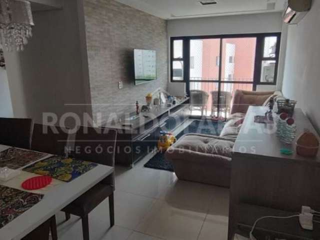 Apartamento a venda com 03 dormitórios sendo 01 suíte no Jardim Marajoara
