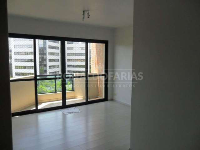 #Apartamento com 2 Quartos à Venda, 65 m²   na região de #Santo Amaro