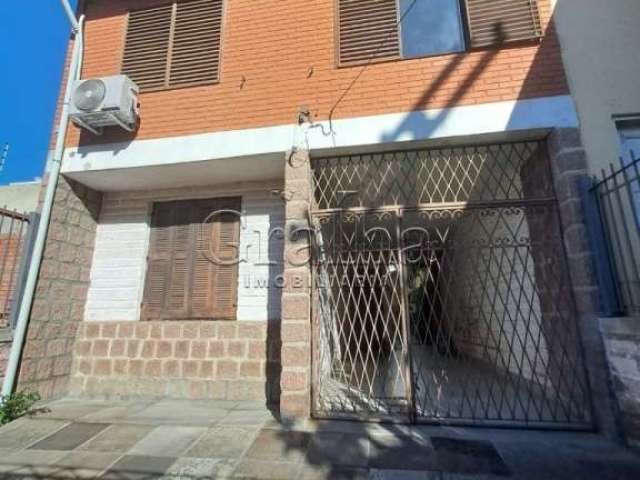 Casa com 3 quartos à venda na Rua Gomes Jardim, 819, Santana, Porto Alegre por R$ 850.000