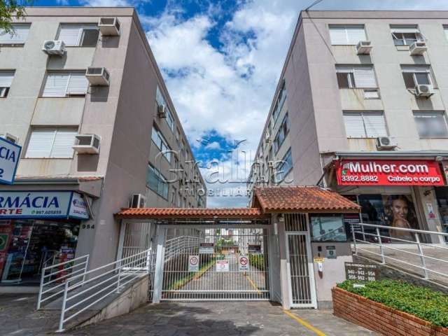 Apartamento com 3 quartos à venda na Avenida do Forte, 954, Vila Ipiranga, Porto Alegre por R$ 335.000