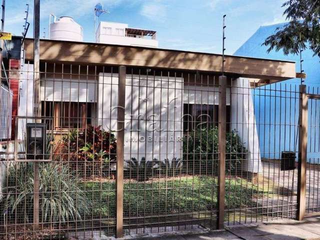 Casa com 3 quartos à venda na Rua Pedro Pieretti, 51, Jardim Botânico, Porto Alegre por R$ 999.000