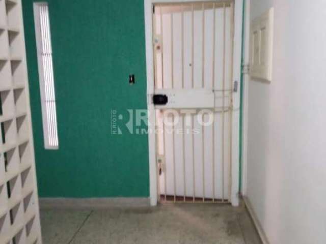 Sala comercial com 4 salas para alugar na Vila Assunção, Santo André  por R$ 1.800