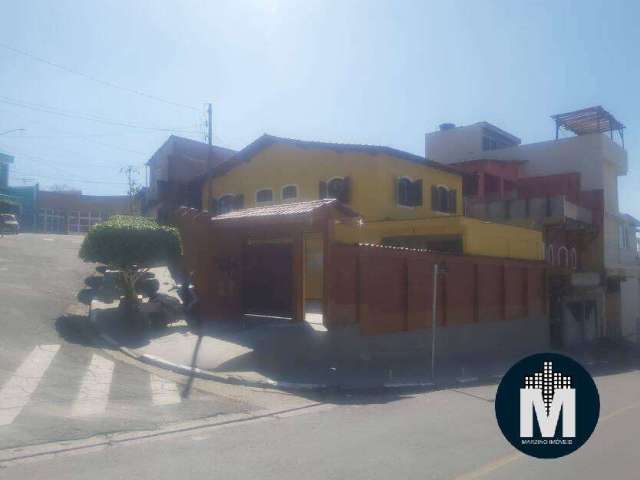Casa 3 quartos à venda com suíte e 4 vagas - Vila Dirce, Carapicuíba
