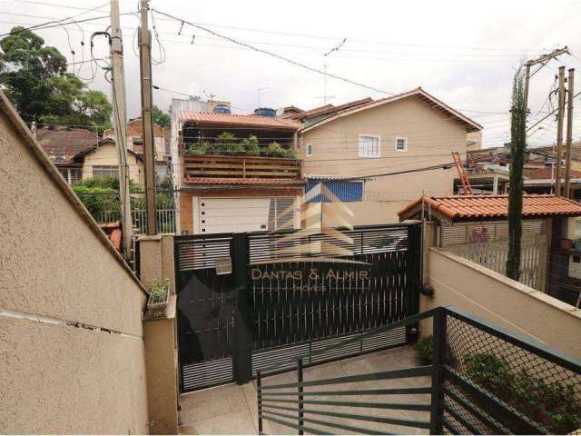 Sobrado com 3 dormitórios à venda, 130 m² por R$ 480.000,00 - Chácara do Vovô - Guarulhos/SP
