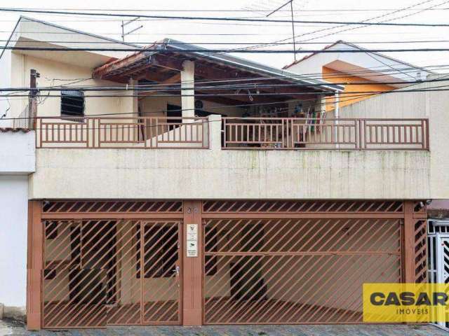 Sobrado com 3 dormitórios para alugar, 160 m² por R$ 3.570,00/mês - Parque Jaçatuba - Santo André/SP