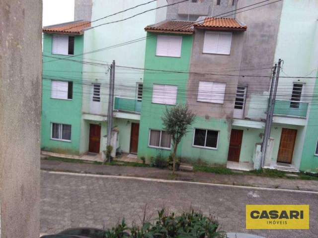 Sobrado com 3 dormitórios à venda, 97 m² por R$ 280.000,00 - Vila João Ramalho - Santo André/SP