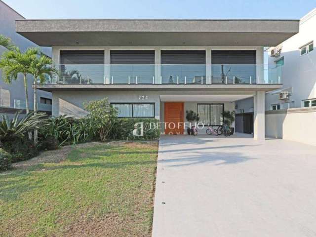 Casa com 5 dormitórios à venda, 378 m² por R$ 3.500.000,00 - Acapulco - Guarujá/SP