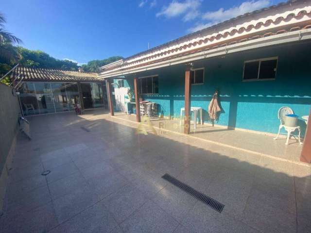 Casa com 6 dormitórios à venda, 250 m² por R$ 450.000,00 - Aquarius - Cabo Frio/RJ