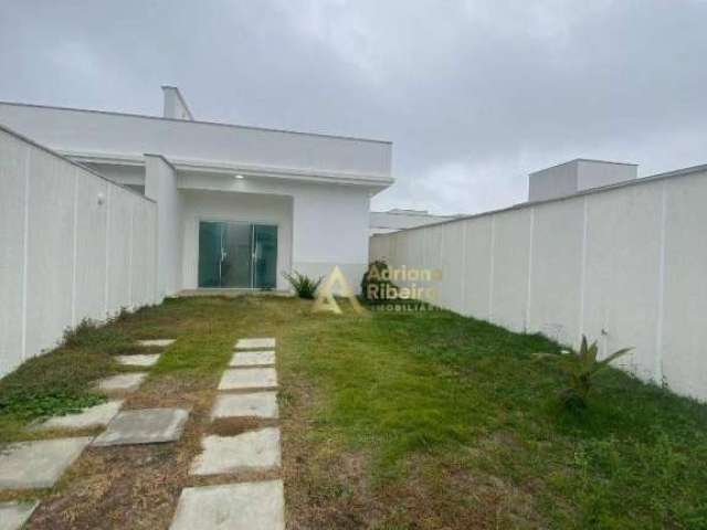 Casa com 3 dormitórios à venda, 81 m² por R$ 460.000,00 - Guriri - Cabo Frio/RJ