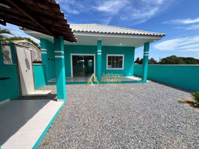 Casa com 2 dormitórios à venda, 77 m² por R$ 200.000 - Unamar - Cabo Frio/RJ