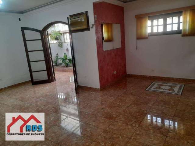 Casa com 3 dormitórios à venda por R$ 375.000,00 - Vila Cascatinha - São Vicente/SP