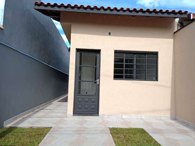 Casa com 2 quartos à venda, 62 m² por R$ 270.000 - Vale das Flores - Tremembé/SP