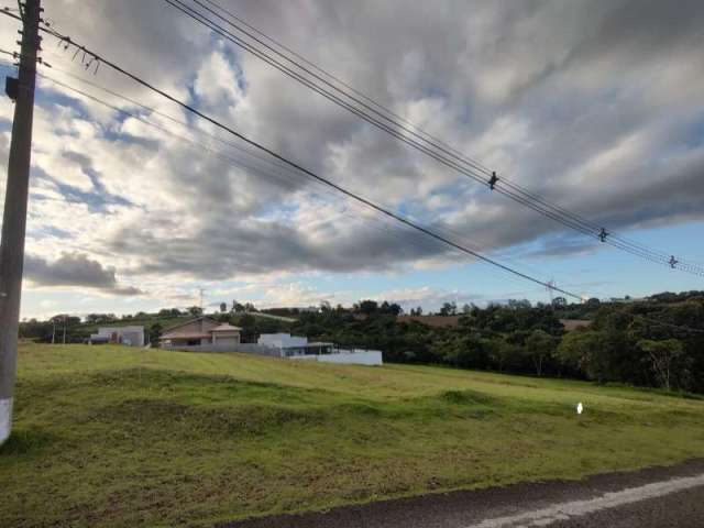 Terreno à venda no Condomínio Fazenda Alta Vista, em Salto de Pirapora-SP