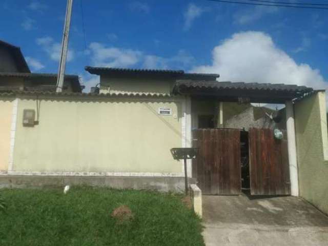 Casa para Venda em Maricá, Itapeba, 3 dormitórios, 1 suíte, 2 banheiros, 2 vagas