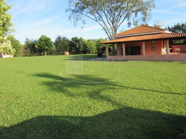 Sitio para venda em Santa Rosa do Viterbo-SP, com 1 alqueire, rio e 3 nascentes na propriedade, atualmente com hortaliças, casa sede