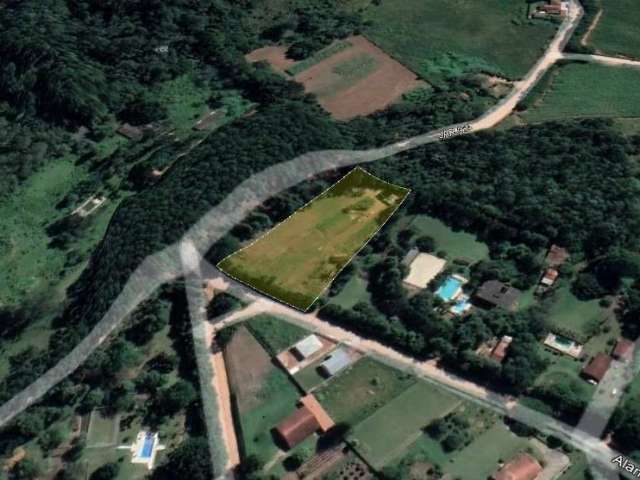 Super oportunidade. Terreno para chacara a venda em Jarinu-SP, no Agua Preta / Maracana, area do terreno 5.078 m2 na beira da pista