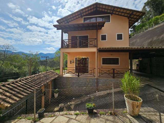 Casa em Condomínio para Venda em Teresópolis, Posse, 4 dormitórios, 3 suítes, 5 banheiros, 8 vagas