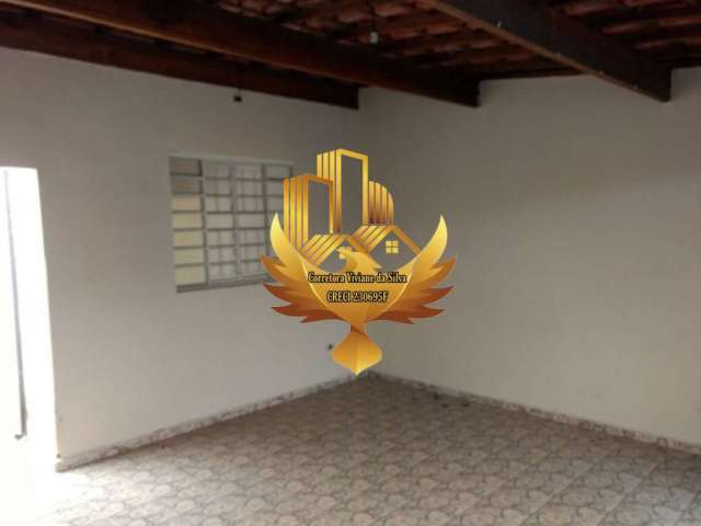 Casa com 2 quartos à venda no Jardim Garcez, Taubaté  por R$ 250.000