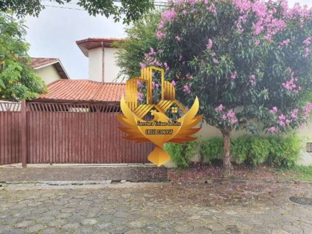 Casa em condomínio fechado com 2 quartos à venda no Parque das Flores, Taubaté  por R$ 552.000