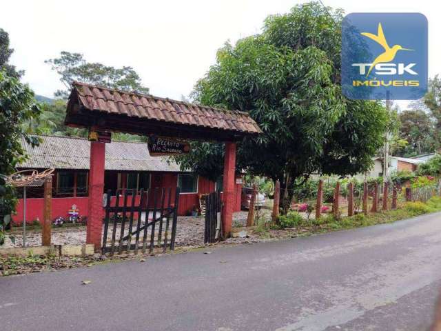 Chácara com 3 dormitórios à venda, 3800 m² por R$ 380.000,00 - Rio Sagrado - Morretes/PR