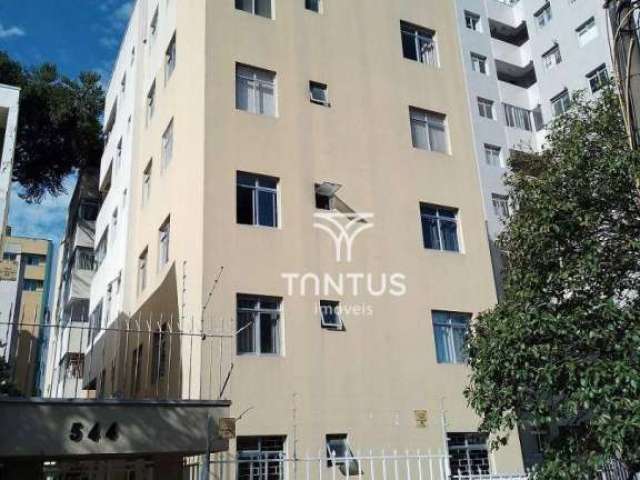 Apartamento com 2 dormitórios para alugar, 49 m² por R$ 1.750/mês - Centro - Curitiba/PR