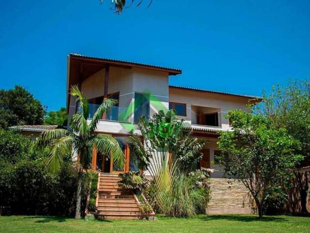Casa com 3 dormitórios à venda, 589 m² por R$ 2.200.000,00 - Vila Petrópolis - Atibaia/SP