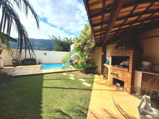 Casa com 3 dormitórios à venda, 207 m² por R$ 1.149.900,00 - Vila Petrópolis - Atibaia/SP