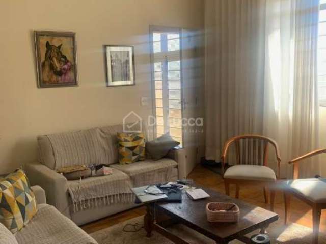 Casa com 3 quartos à venda na Rua Guarulhos, 151, São Bernardo, Campinas, 214 m2 por R$ 630.000