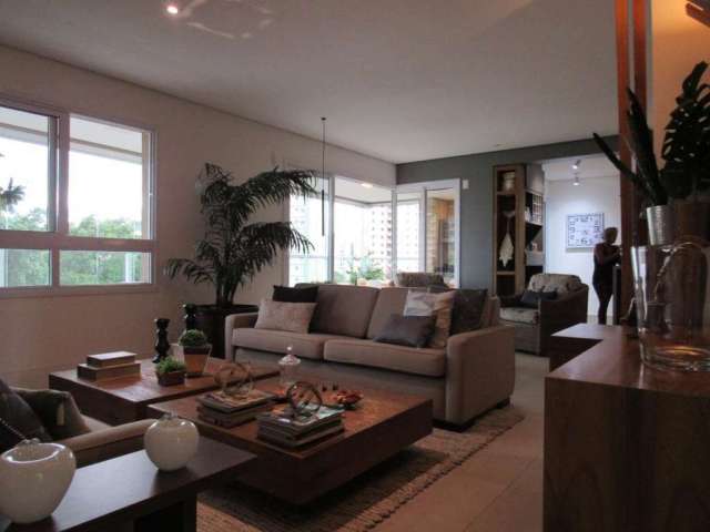 Apartamento com 4 quartos à venda na Rua Santo Antônio, 345, Cambuí, Campinas, 213 m2 por R$ 2.900.000