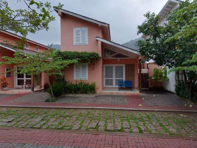 Casa com 2 quartos à venda na Rua do Manacá, 10, Camburi, São Sebastião por R$ 1.400.000