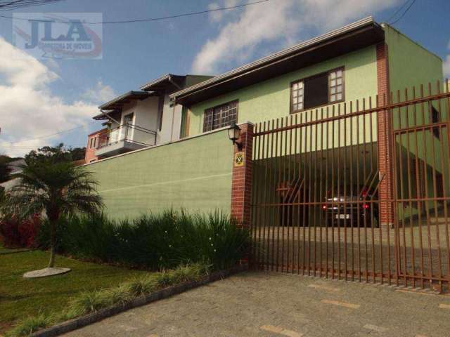 Casa com 3 dormitórios para alugar, 200 m² por R$ 4.038,00/mês - Barreirinha - Curitiba/PR
