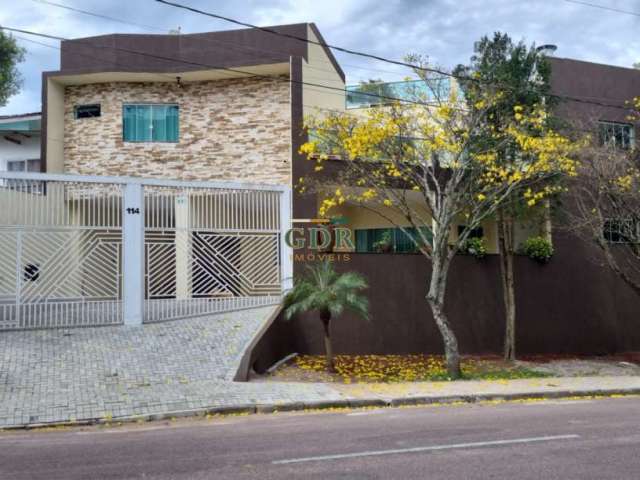 Casa com 3 quartos à venda na Rua Doutor Kival Fernando Pereira, Três Marias, São José dos Pinhais, 310 m2 por R$ 1.370.000