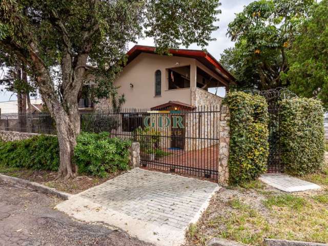 Casa com 4 quartos à venda na Rua Van Gogh, Bacacheri, Curitiba, 300 m2 por R$ 1.080.000