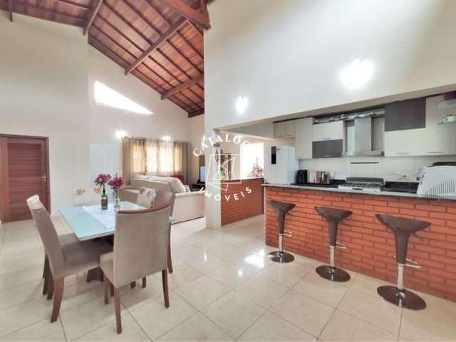 Casa em condomínio fechado com 3 quartos à venda na Rua Augusto Cesar, Centro, Pardinho, 900 m2 por R$ 750.000