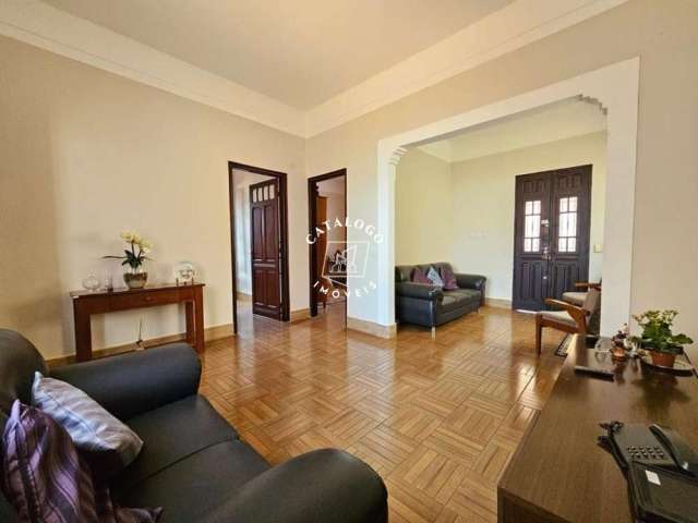 Casa com 6 quartos à venda na Rua Amador Bueno, Centro, Ribeirão Preto, 336 m2 por R$ 550.000