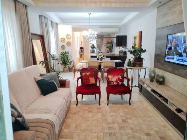 Belíssimo apartamento a venda: 1 quadra do mar, 3 suítes-Balneário Camboriú