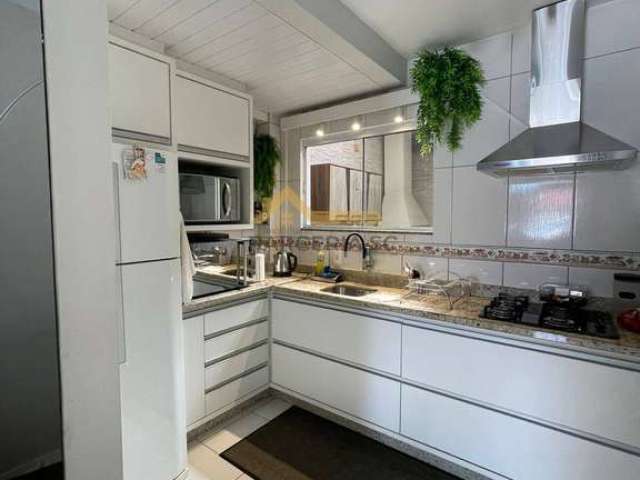 Casa à venda em Madri: Palhoça, com 2 dormitórios mobiliada c/churrasqueira