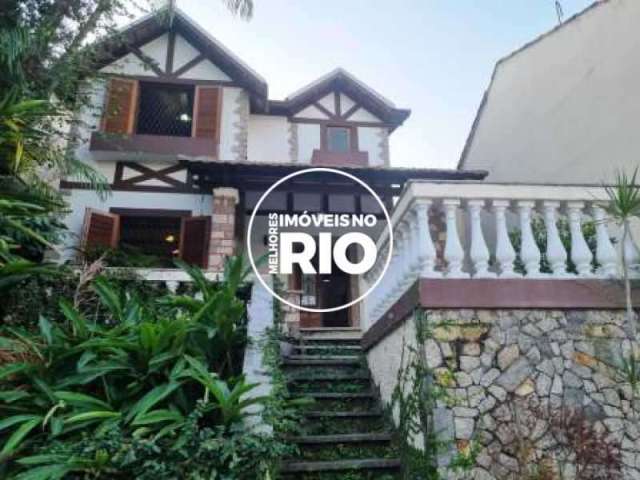 Casa com 3 quartos à venda na Rua Visconde de Santa Isabel, --, Grajaú, Rio de Janeiro, 514 m2 por R$ 900.000