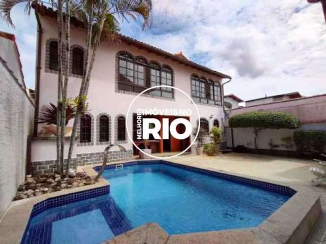 Casa com 4 quartos à venda na Rua Araguaia, --, Balneário Remanso, Rio das Ostras, 191 m2 por R$ 1.200.000