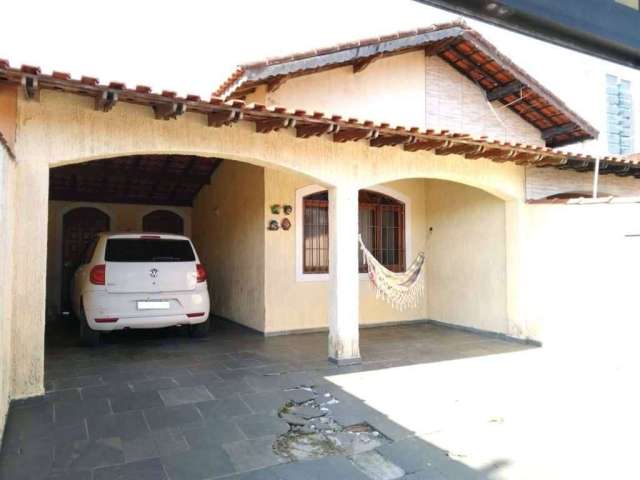 Casa com 3 dorms, Vila Seabra, Mongagua - R$ 300 mil,