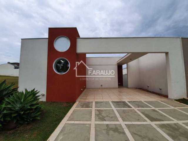 Casa térrea à Venda, 149 m² A/C e 250m² terreno /  Condomínio Lago Da Serra - Araçoiaba Da Serra/sp