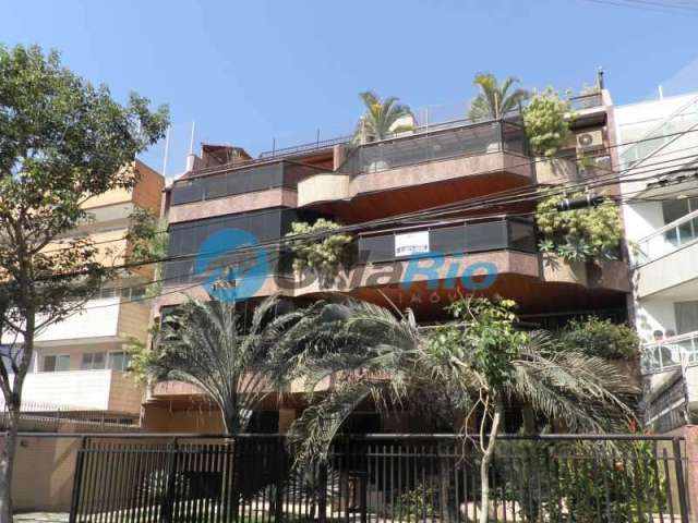 Apartamento com 3 quartos para alugar na Avenida Genaro de Carvalho, Recreio dos Bandeirantes, Rio de Janeiro, 190 m2 por R$ 4.700