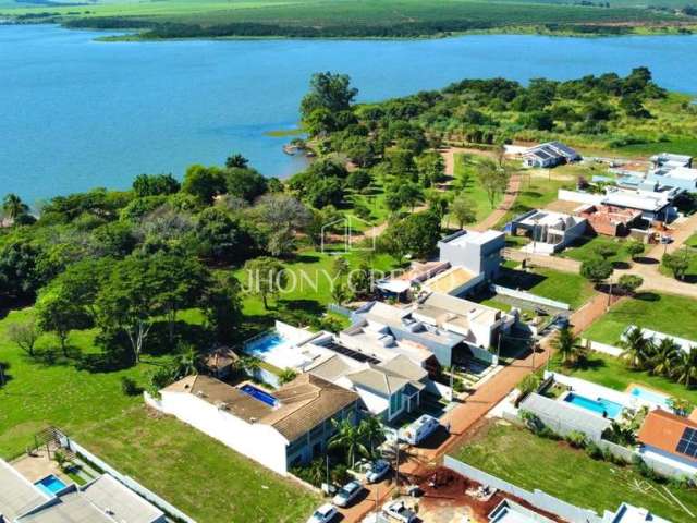 Casa com 6 suítes à venda, 471 m² por R$ 1.580.000 - Condomínio Oásis do Paranapanema - Santo Inacio/PR