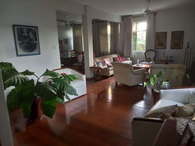 Apartamento com 4 quartos à venda no Centro, Governador Valadares , 160 m2 por R$ 850.000