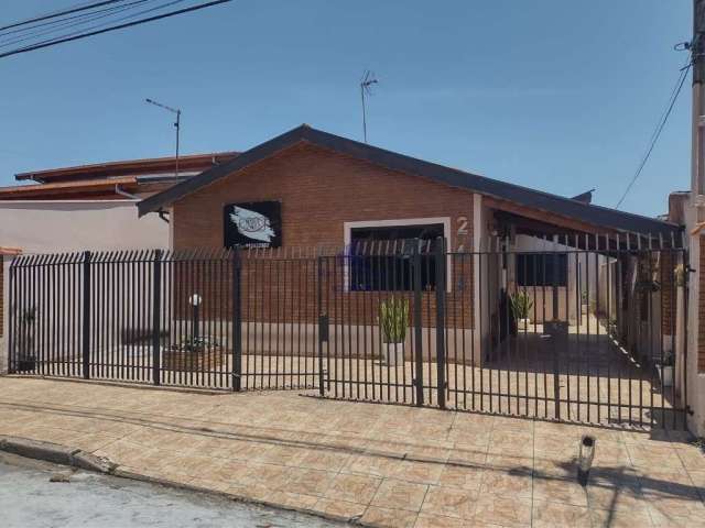 Casa com 3 quartos à venda na Chácara do Visconde, Taubaté , 240 m2 por R$ 477.000