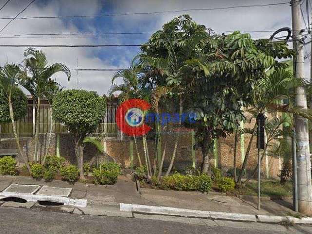 Sobrado com 3 dormitórios à venda, 269 m² por R$ 640.000,00 - Jardim Presidente Dutra - Guarulhos/S