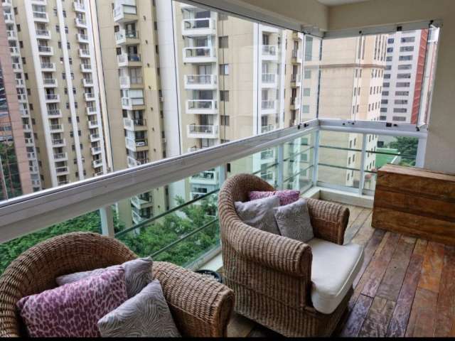 Apartamento para locação com 111m e 2 dormitórios em Vila Olímpia - São Paulo - SP