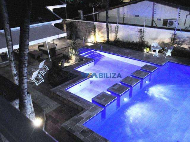 Sobrado com 6 dormitórios à venda, 600 m² por R$ 2.900.000,00 - Jardim Virginia - Guarujá/SP