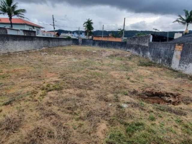 Terreno à venda na Serraria, São José  por R$ 360.000