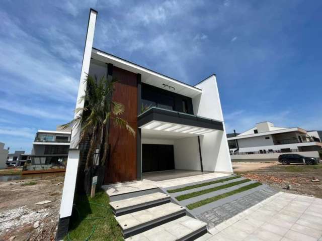 Casa em condomínio fechado com 3 quartos à venda em Deltaville, Biguaçu  por R$ 1.230.000